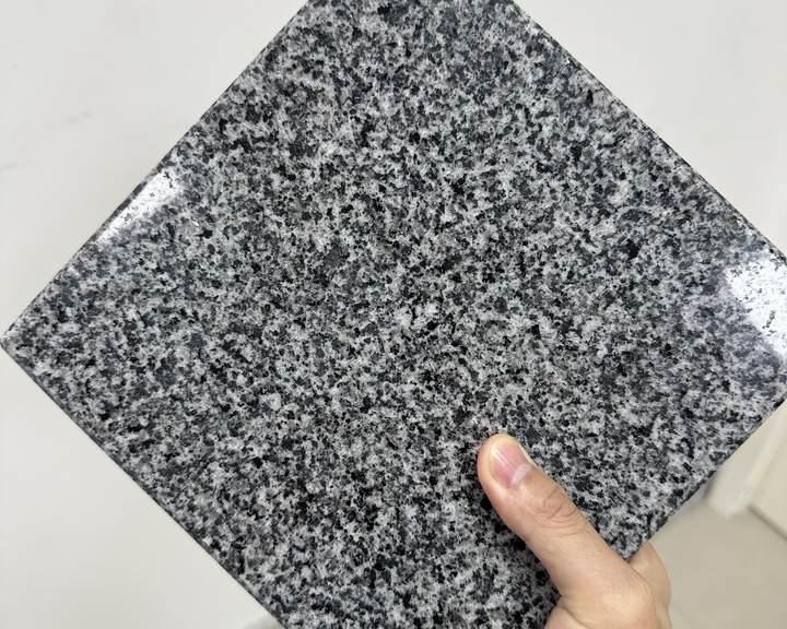 G654 Polished sample
